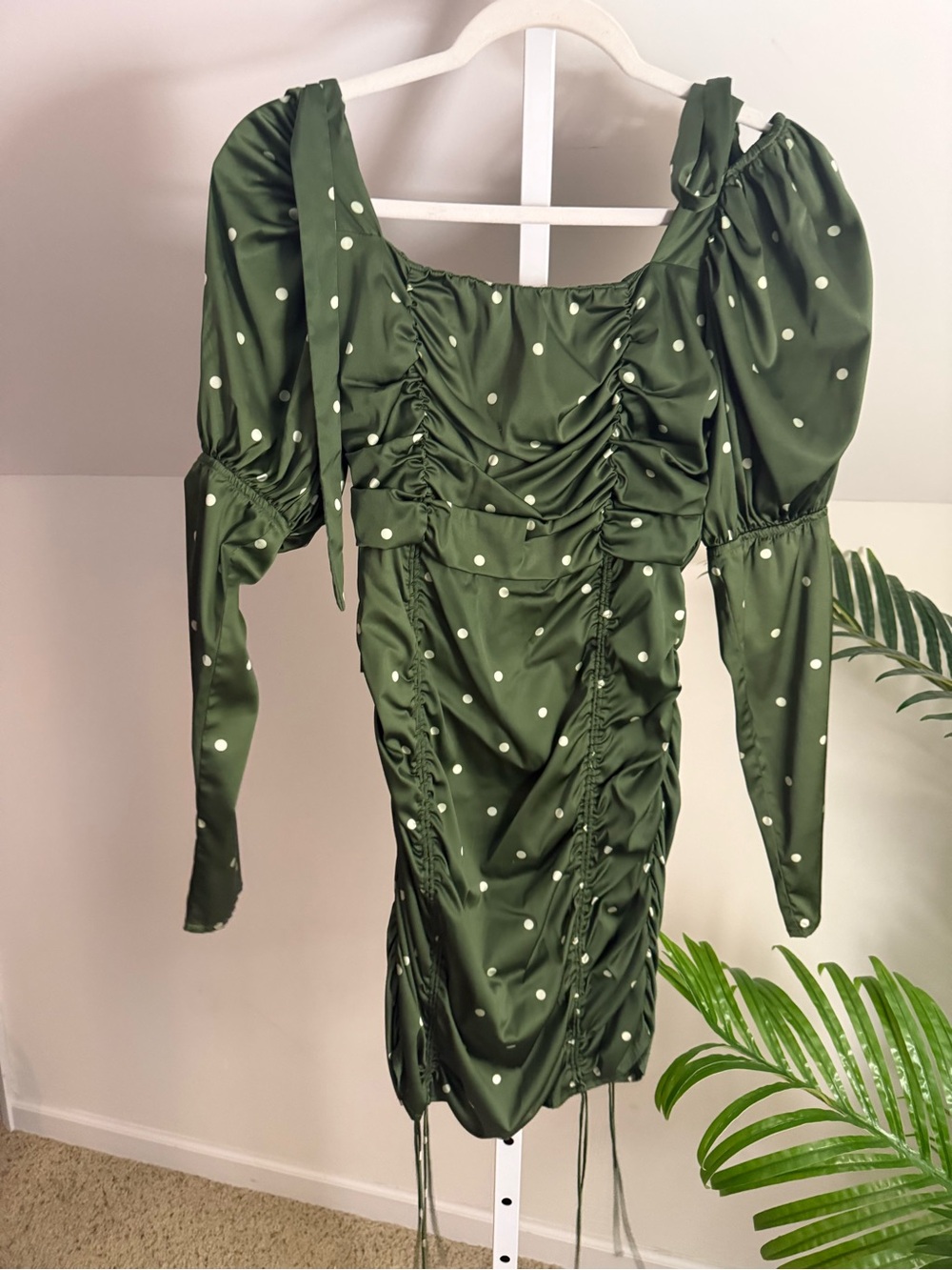 For Love & Lemons Davies mini dress in green polka dot satin Medium - Picture 4 of 5